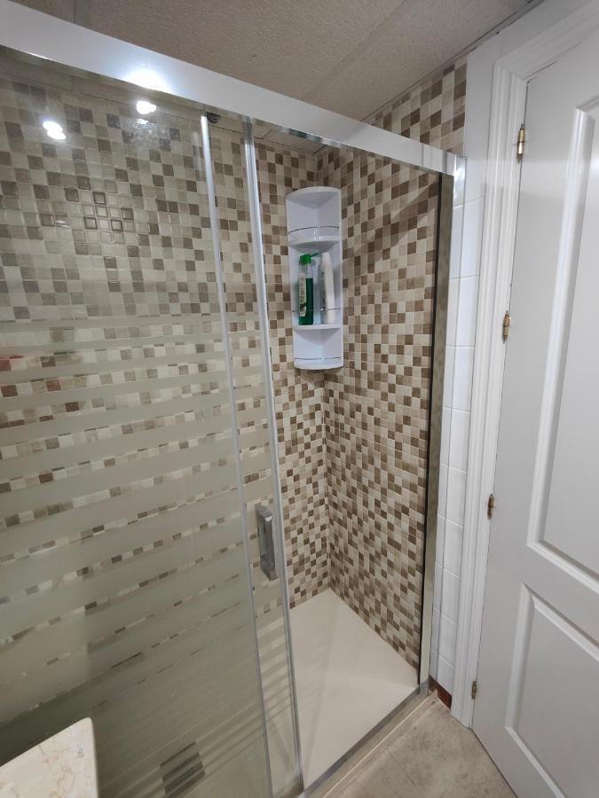 Gran Apartamento Cerca De La Playa Con Piscina En El Centro Fuengirola Ngoại thất bức ảnh
