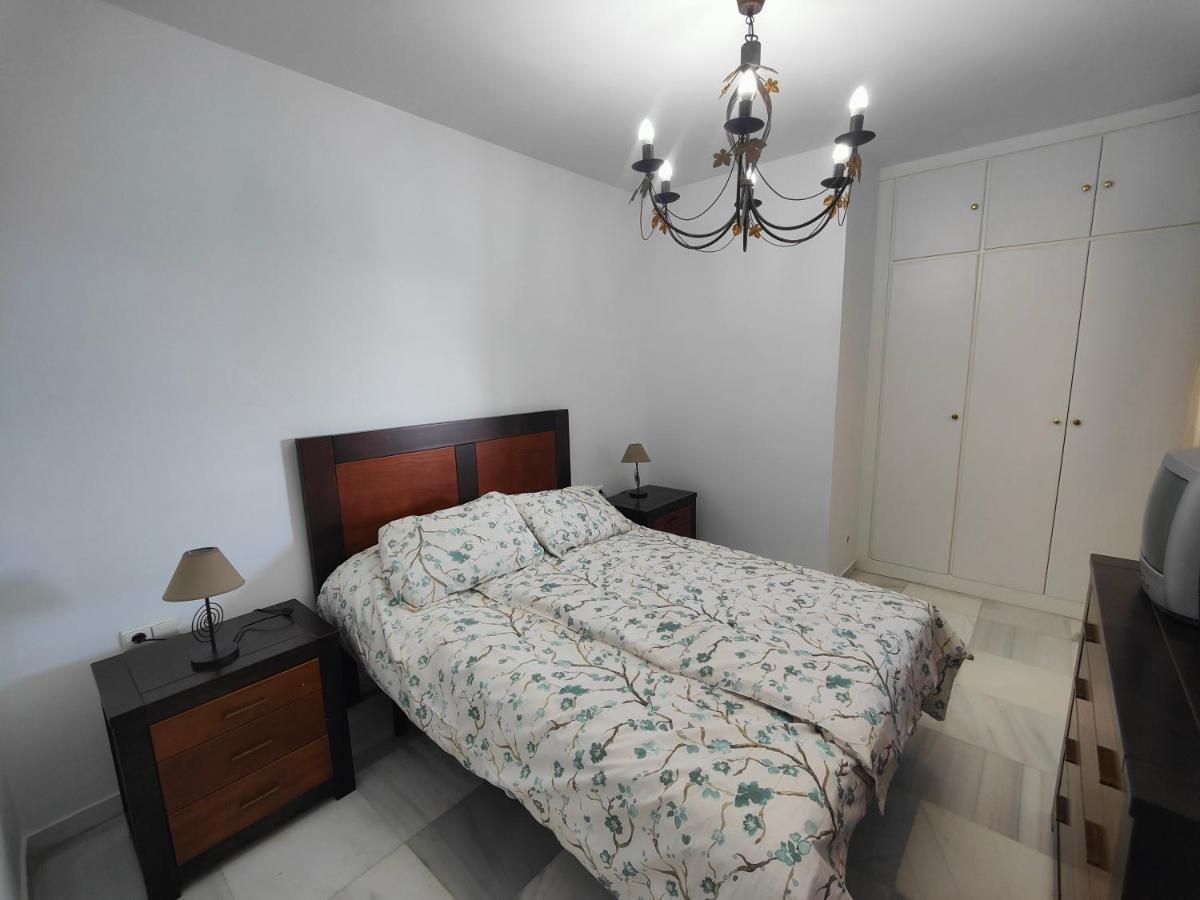 Gran Apartamento Cerca De La Playa Con Piscina En El Centro Fuengirola Ngoại thất bức ảnh